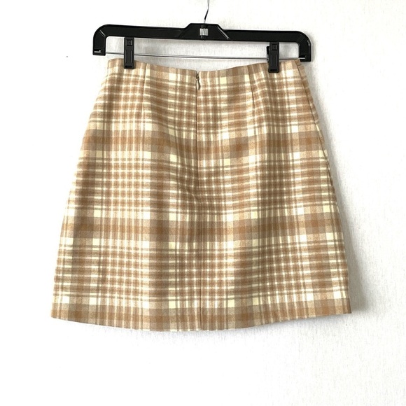Aritzia Wilfred Wrap-Front Plaid Skirt - Picture 6 of 9